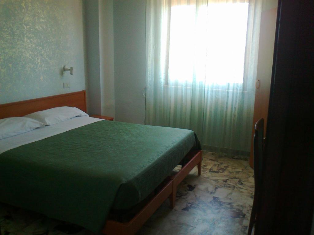 Hotel L'Approdo Brindisi Oda fotoğraf