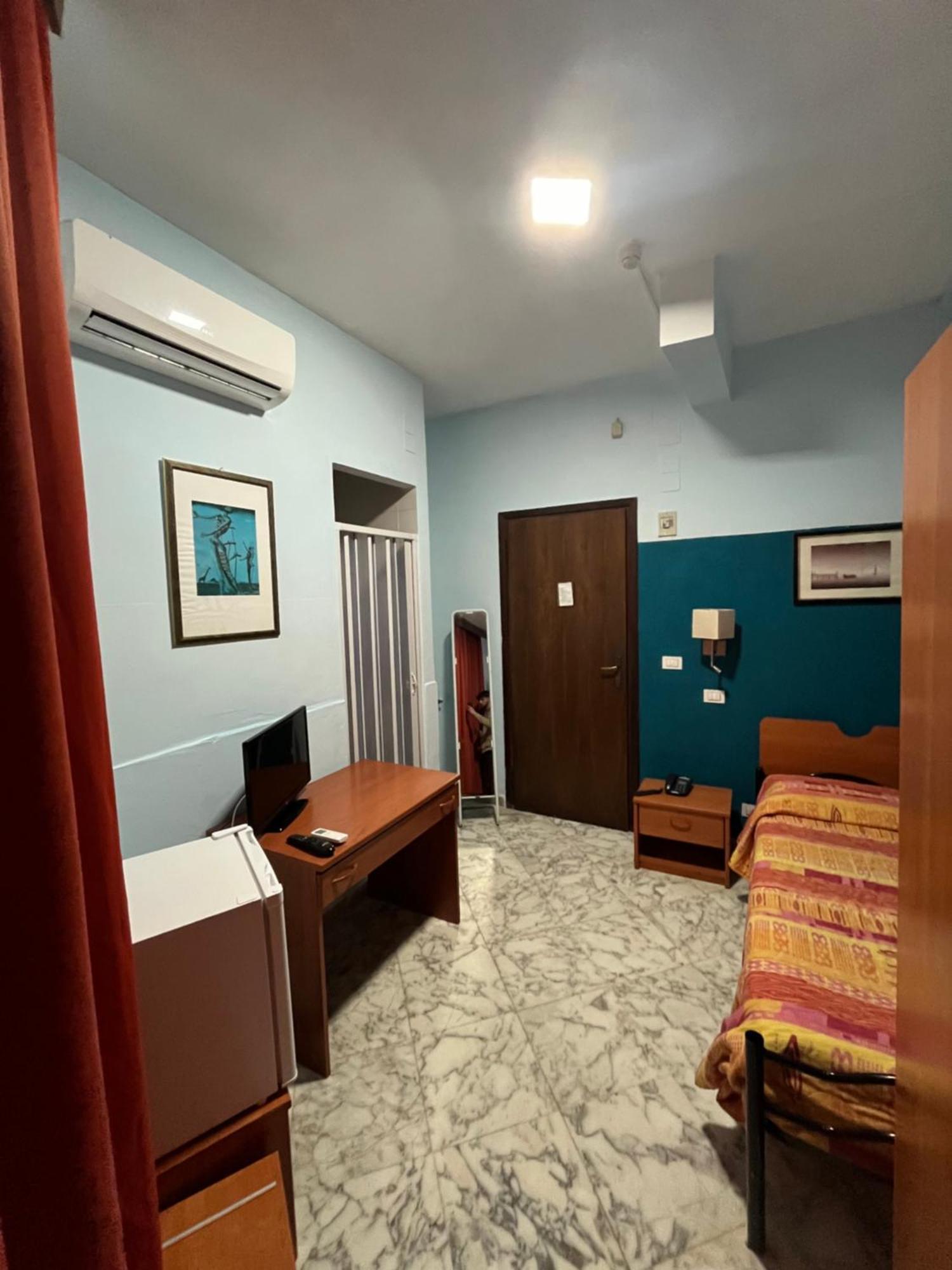 Hotel L'Approdo Brindisi Dış mekan fotoğraf
